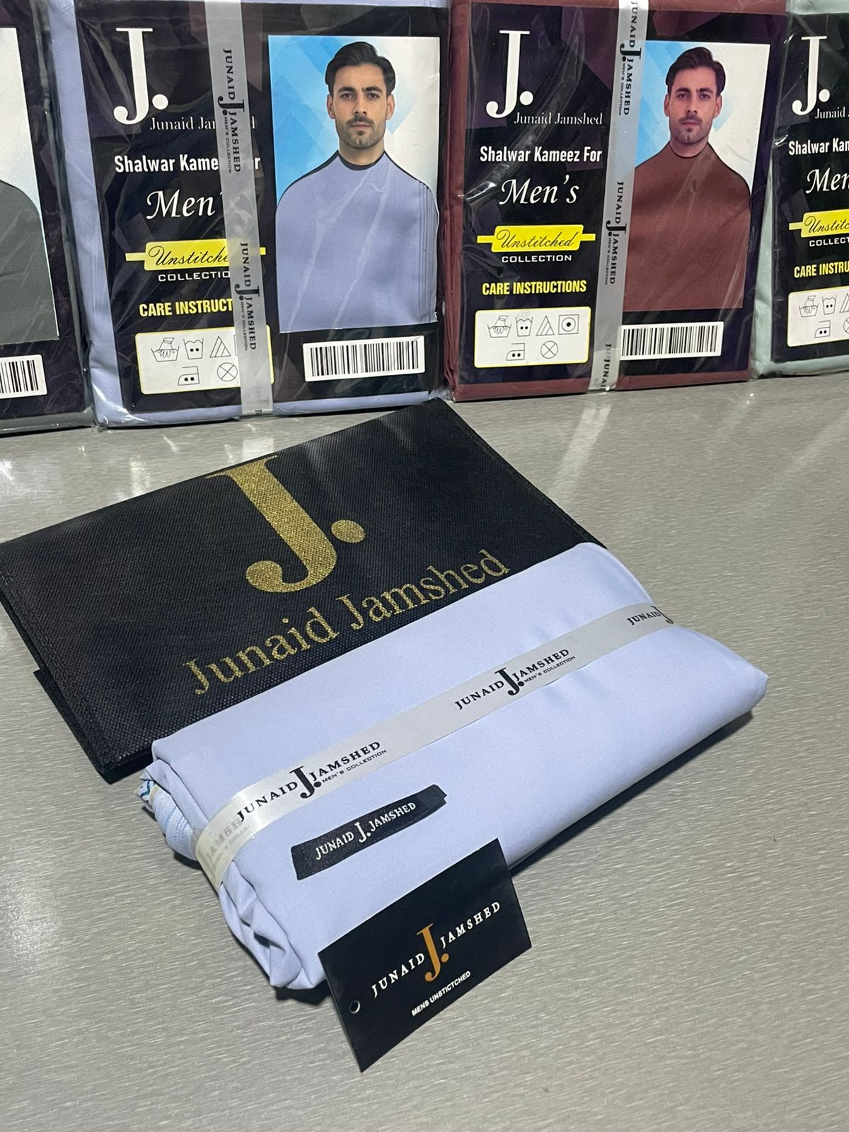 JUNAID JAMSHED ( LIGHT BLUE ) MEN Unstitched Summer Wash & Wear