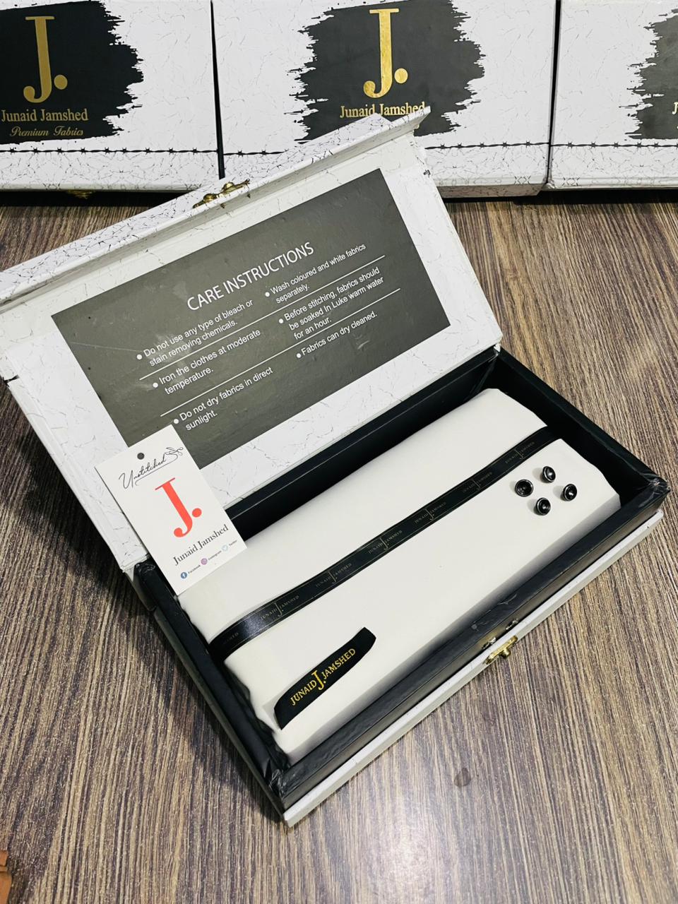 JUNAID JAMSHED ( PEARL WHITE ) MEN Unstitched 4-Season Wash & Wear