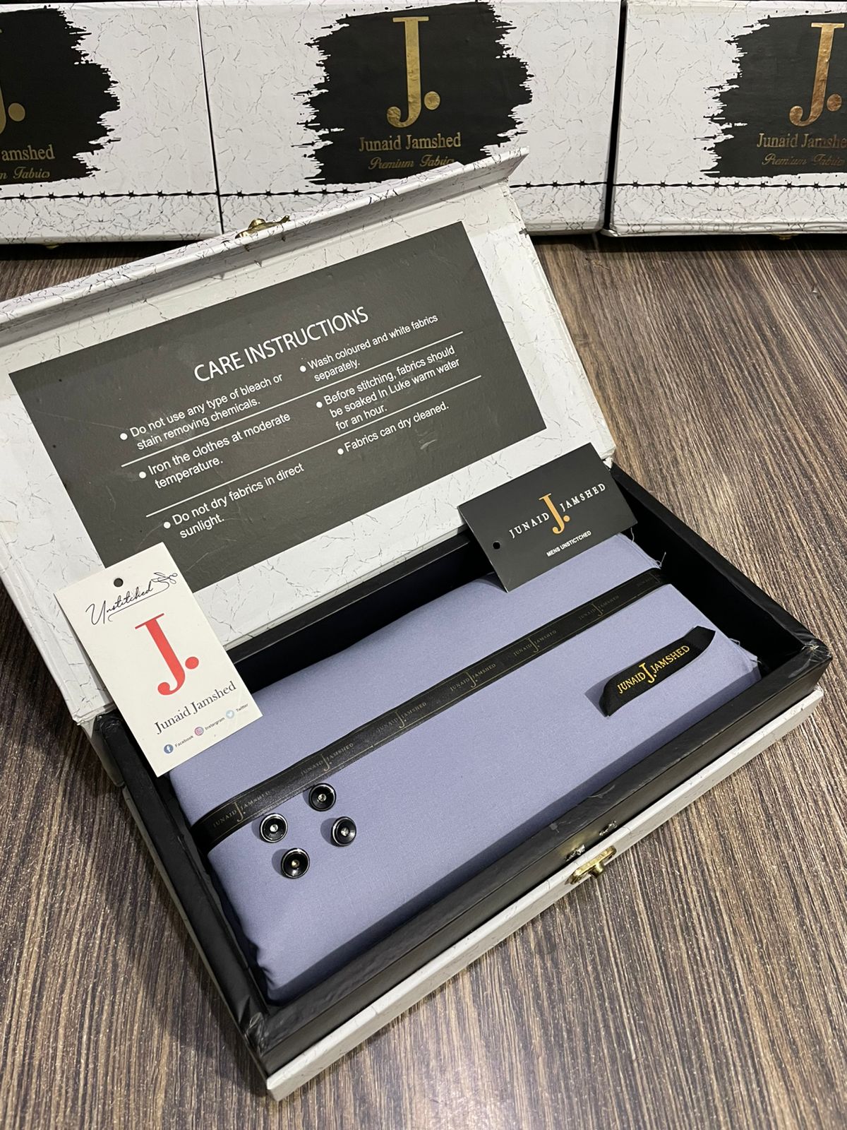 JUNAID JAMSHED ( LAVENDER ) MEN Unstitched 4-Season Wash & Wear